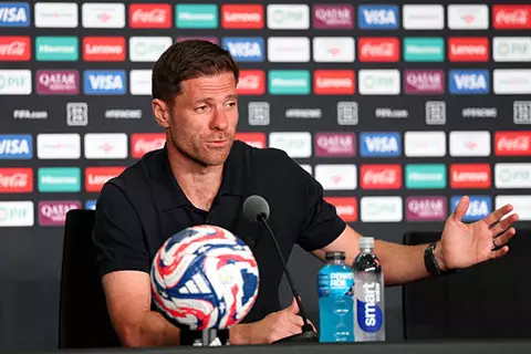 ألونسو: لست أعمى.. والتتويج بكأس العالم للأندية أول أهدافي مع ريال مدريد